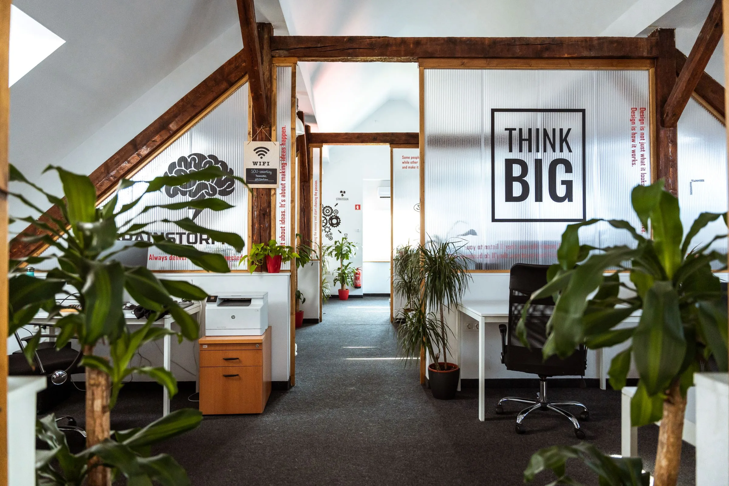 str-coworking-am-1.jpg
