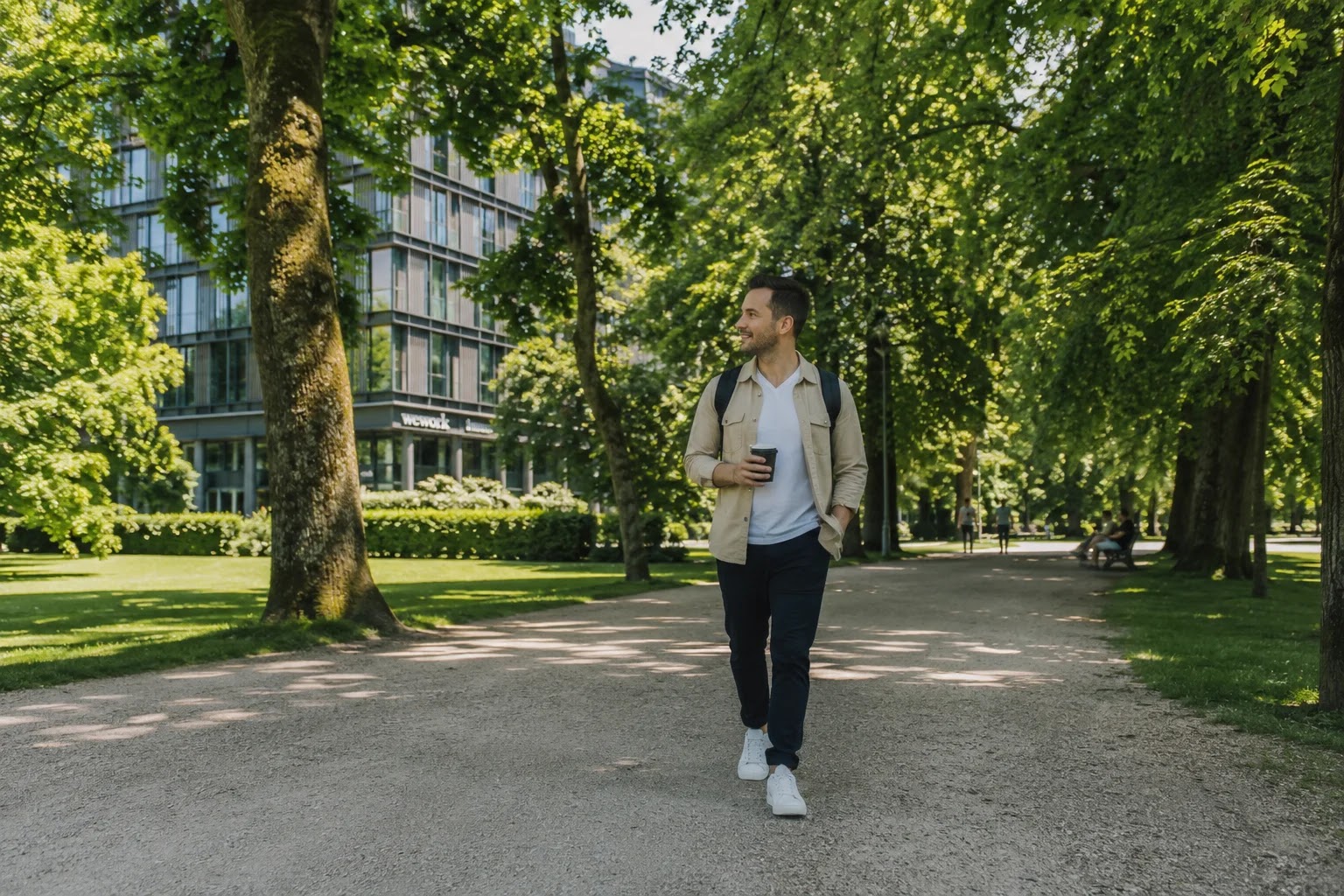 Sprehod med malico skozi park Tivoli v Ljubljani