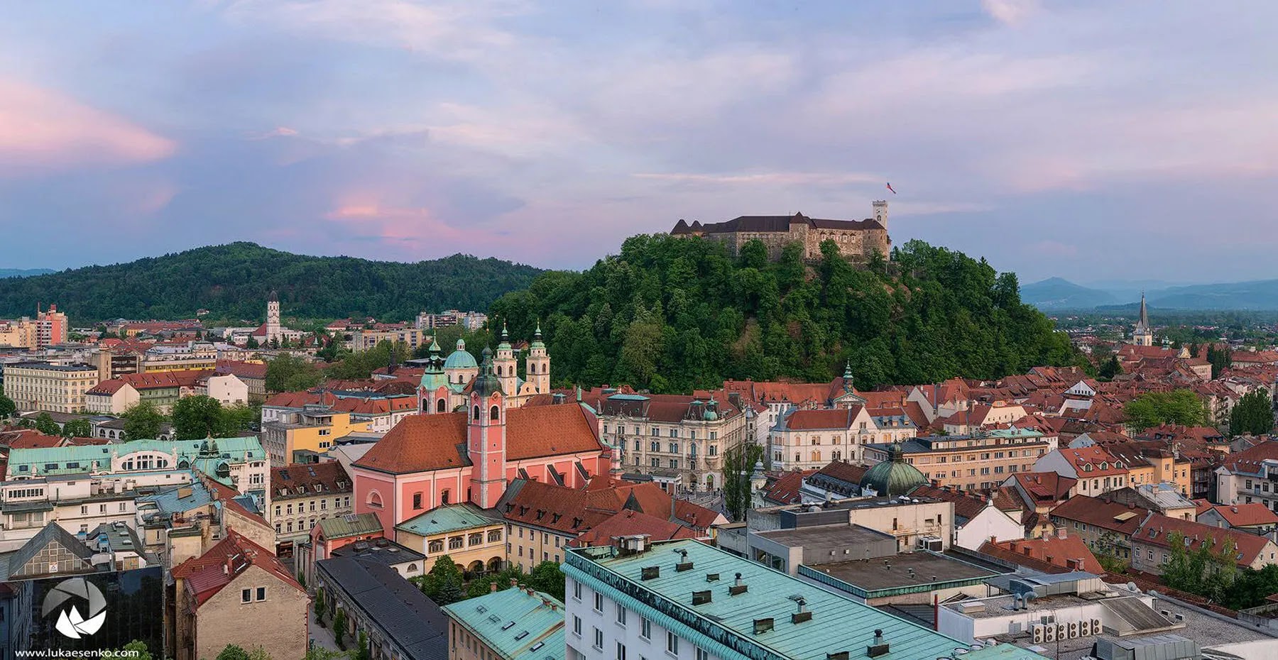 Workation Ljubljana – coworking za turiste makerSP_CE