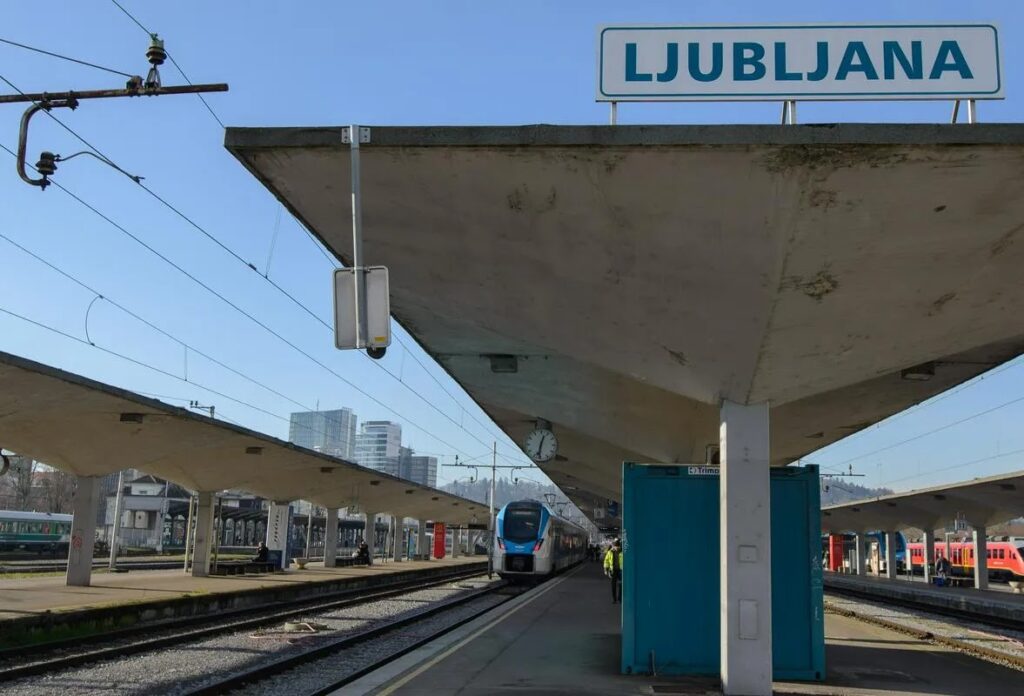 Coworking makerSP_CE Ljubljana – lokacija in brezplačno parkirišče